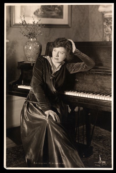 Kahleen MacDonell, c.1914 de Byron Company